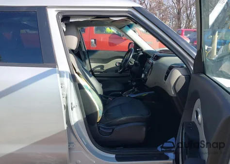 2016 Kia Soul + z USA, uszkodzony, nr VIN KNDJP3A50G7848943